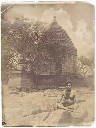Astrologer Ramapada Acharjee at Chinnamasta Temple, Rajrappa, 1993 – A legacy of Tantric Sadhana and spiritual mastery