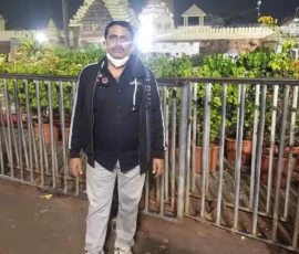 Ramapada Acharjee at the holy Jagannath Temple in Puri during his spiritual visit