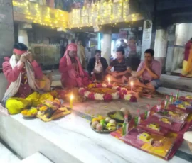 Ramapada Acharjee performing group Vedic rituals and prayers for global peace and prosperity